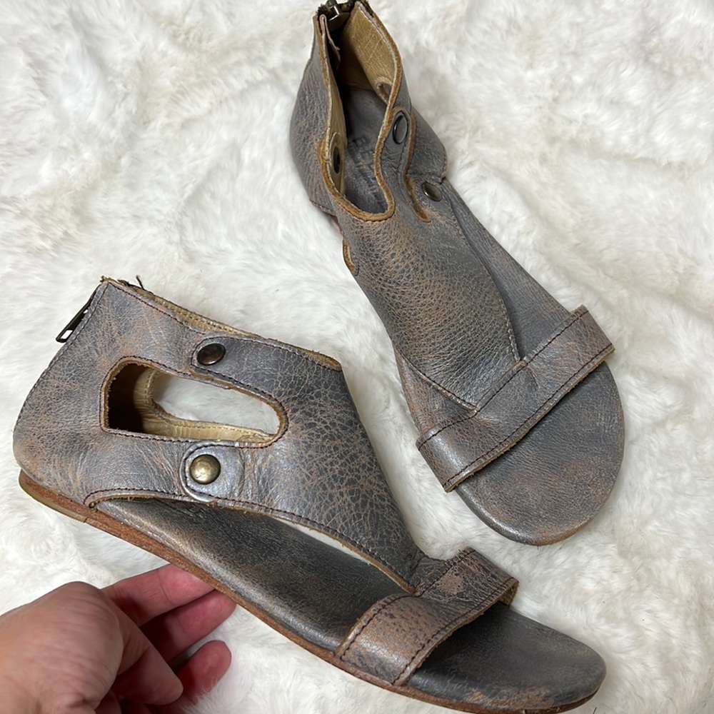 BED|STU Gray Rustic Soto Sandal Sz 7 gray blue tan